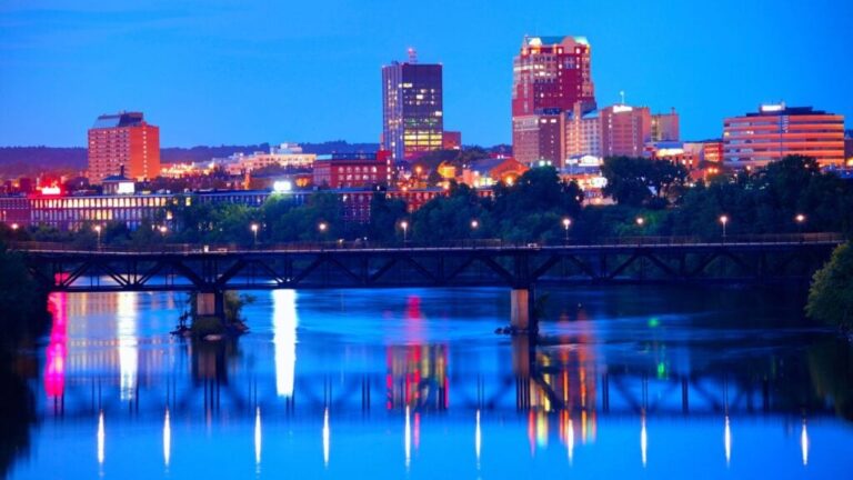 Manchester NH Canva 1024x576