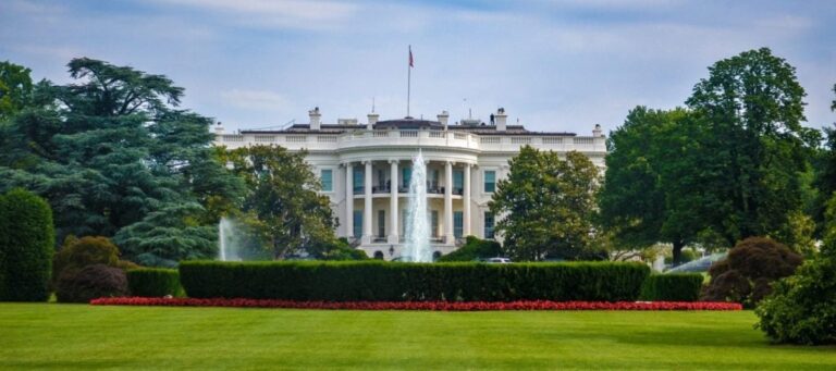 WhiteHouse 1024x454