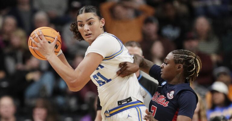urlhttps3A2F2Fcalifornia times brightspot.s3.amazonaws.com2Fbd2Fe62Fc0f41b4041eda8b6f13f783716762Fncaa mississippi ucla basketball 34719