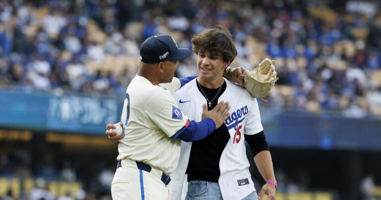 urlhttps3A2F2Fcalifornia times brightspot.s3.amazonaws.com2F502F822Fd7e4de12435ab3f45c88f10e01752F1503284 sp mlb dodgers pirates palisades 5 gmf